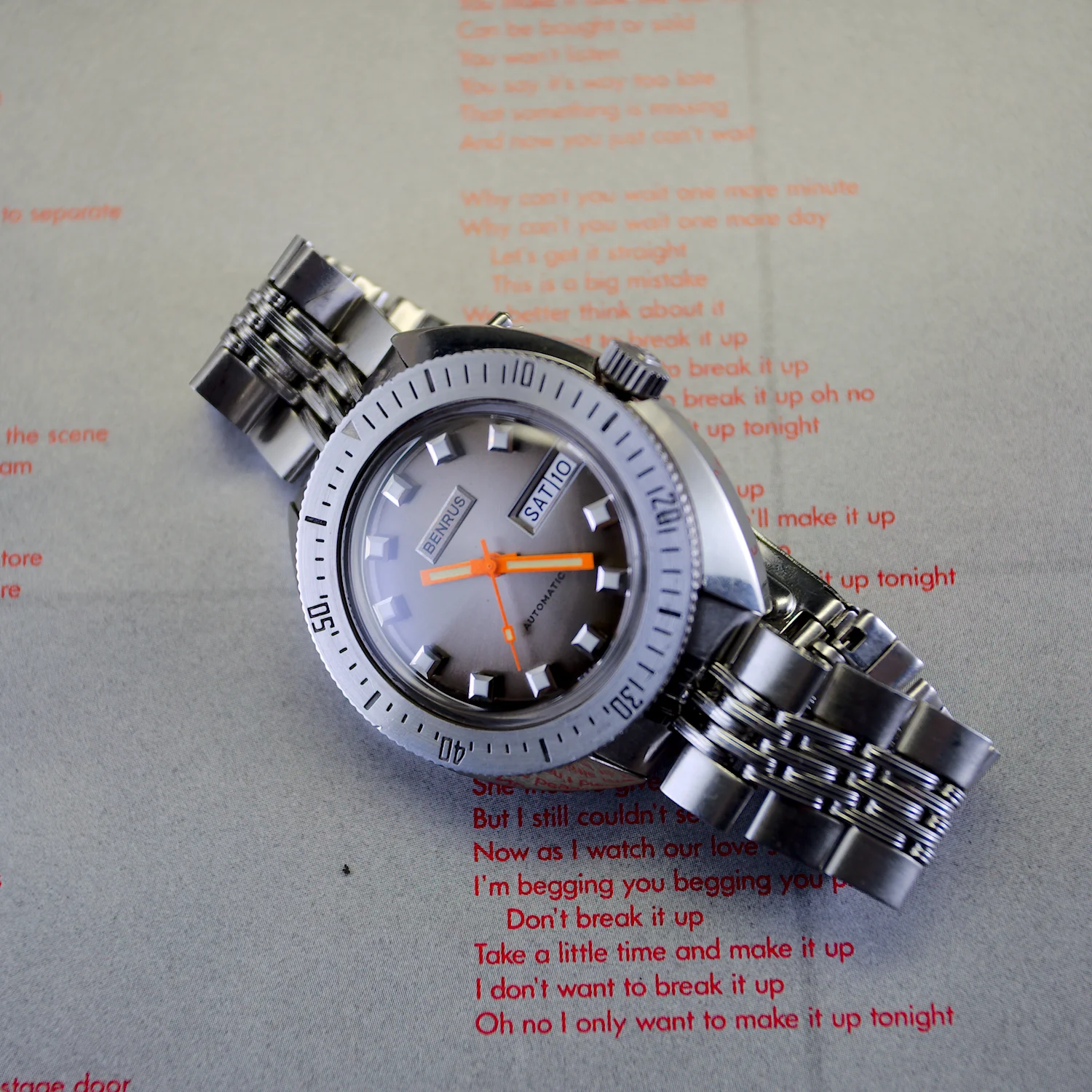 Benrus Orbit Robot 7067-375 c.1972 — Buying On Time Vintage Watches